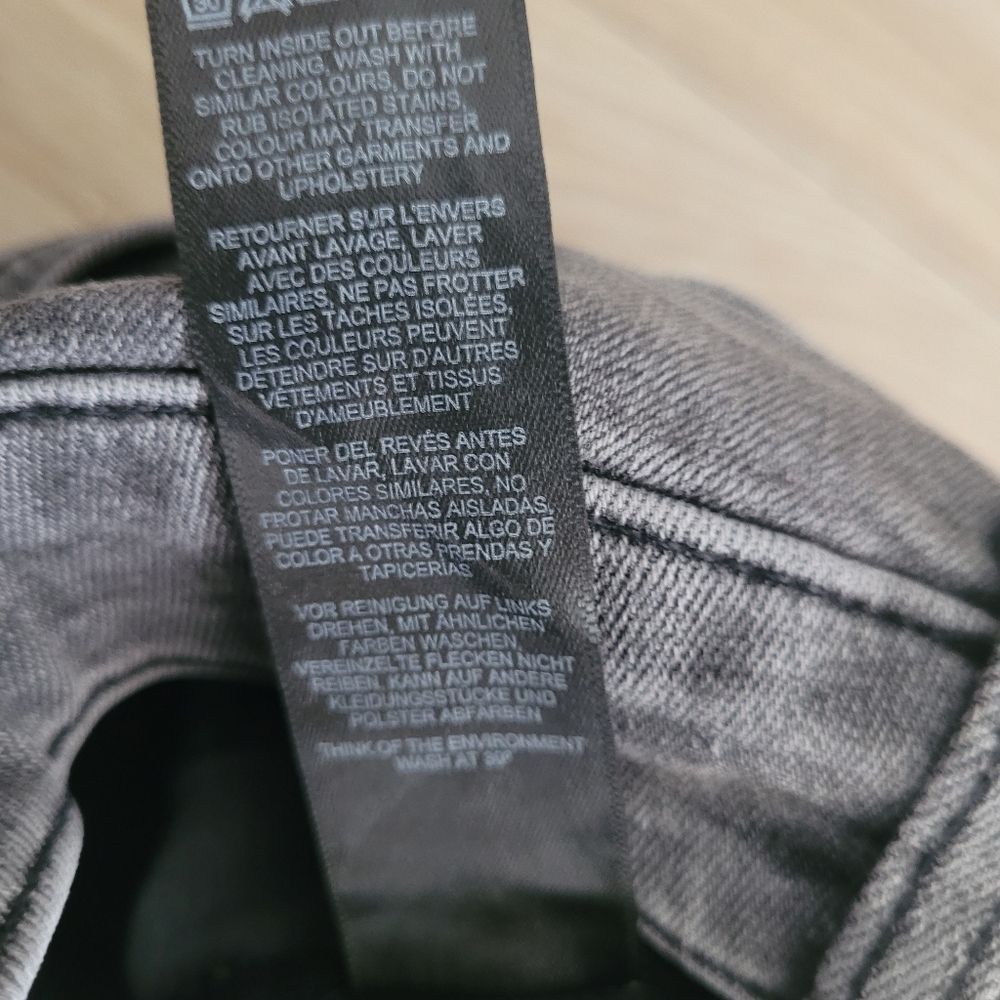 Reclaimed Vintage Gray Slim Jeans - Picture 8 of 8